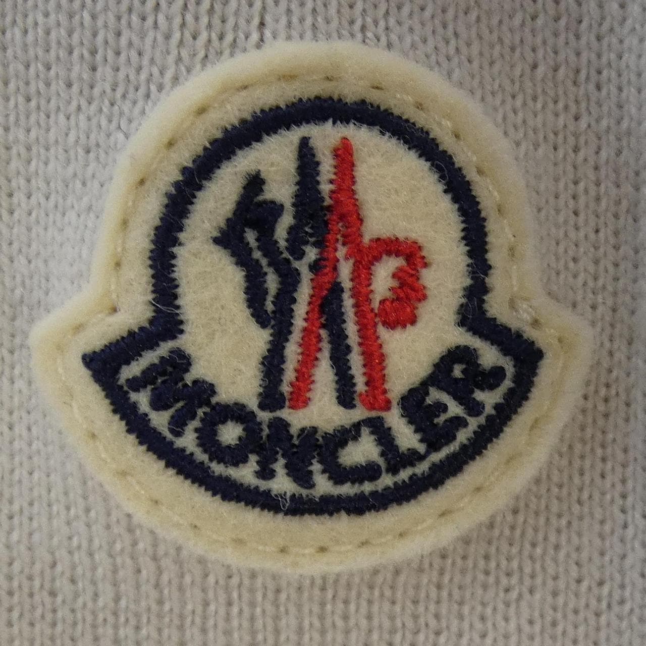 モンクレール MONCLER 20939B00023 ダウンジャケット