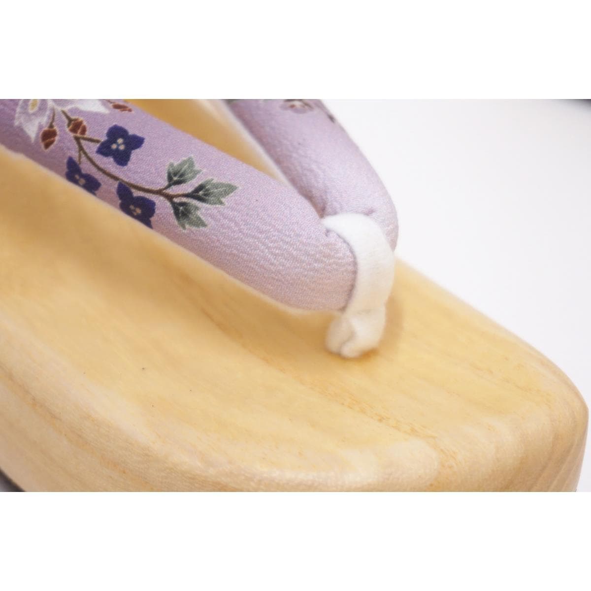 【新品】女草履　Ｆサイズ【岡重】