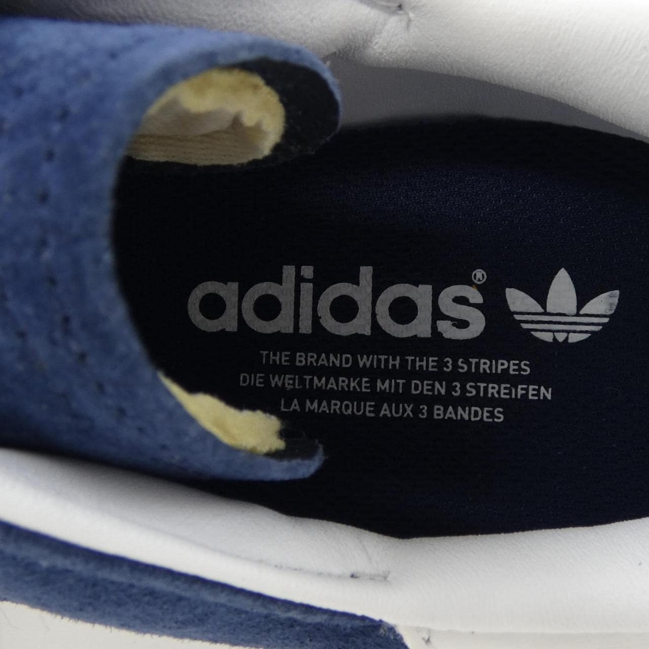 阿迪达斯ADIDAS M17185运动鞋