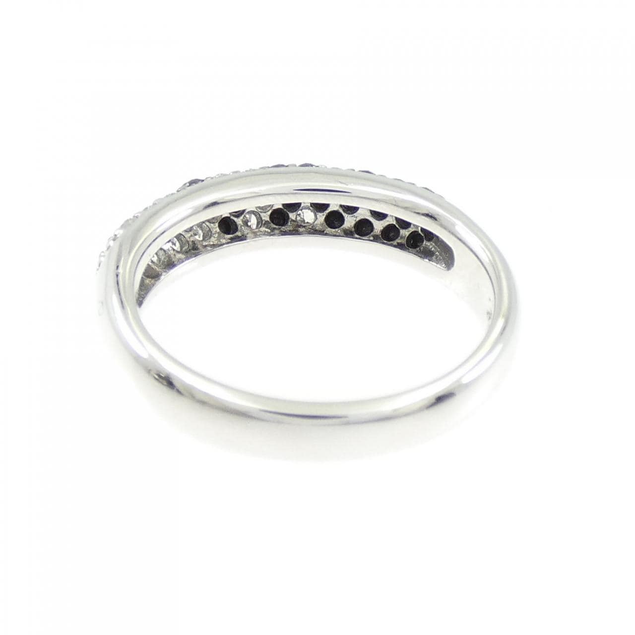 ポンテヴェキオ ビアンコ エ ネロ リング 0.28CT