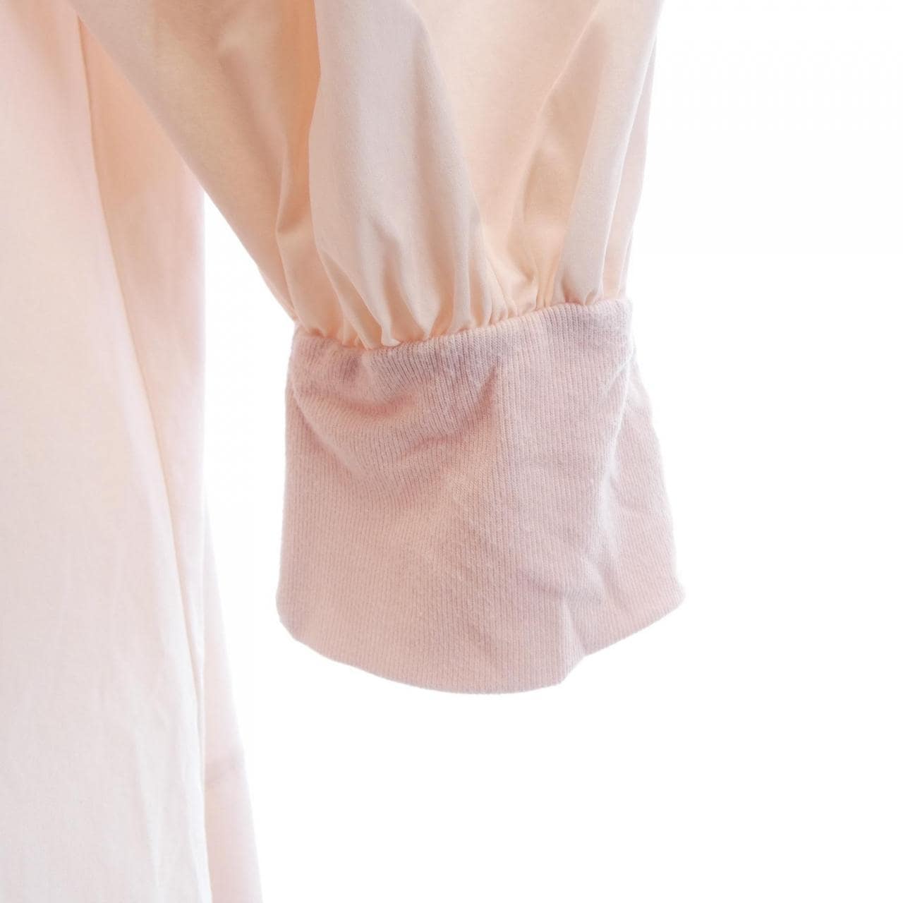 ヨリ yori トップス