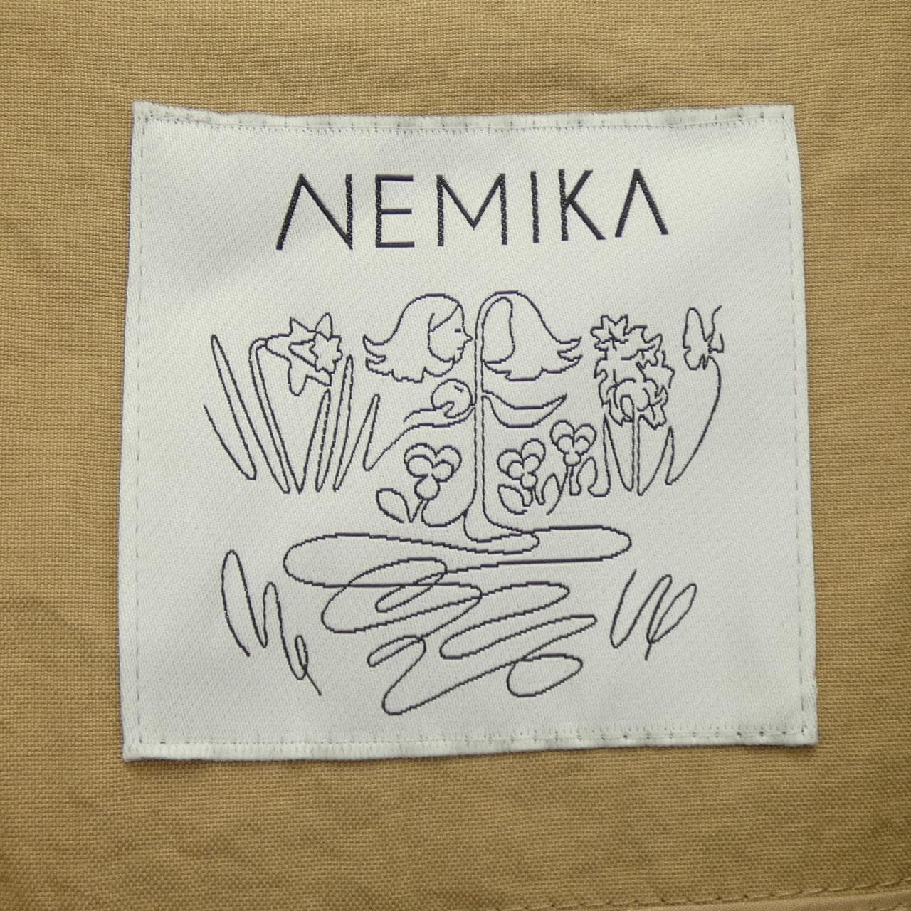 ネミカ NEMIKA コート