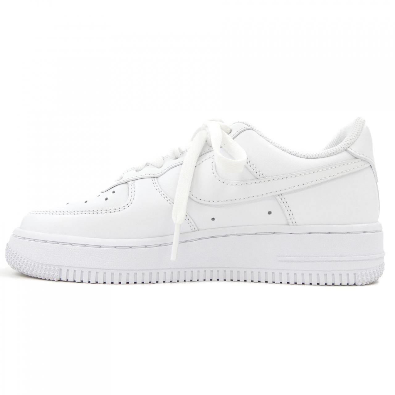 ナイキ NIKE スニーカー