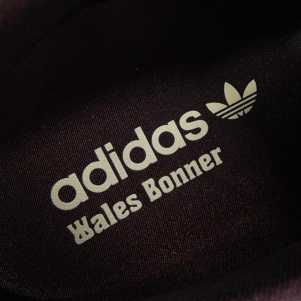 アディダス ADIDAS スニーカー
