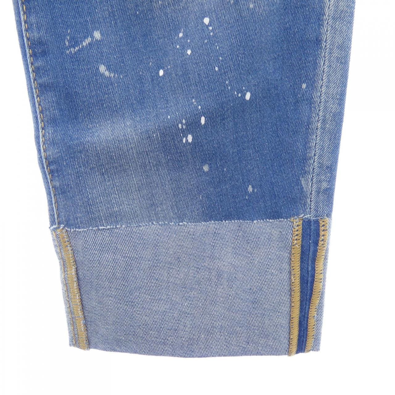 ディースクエアード DSQUARED2 S74LB1497 ジーンズ