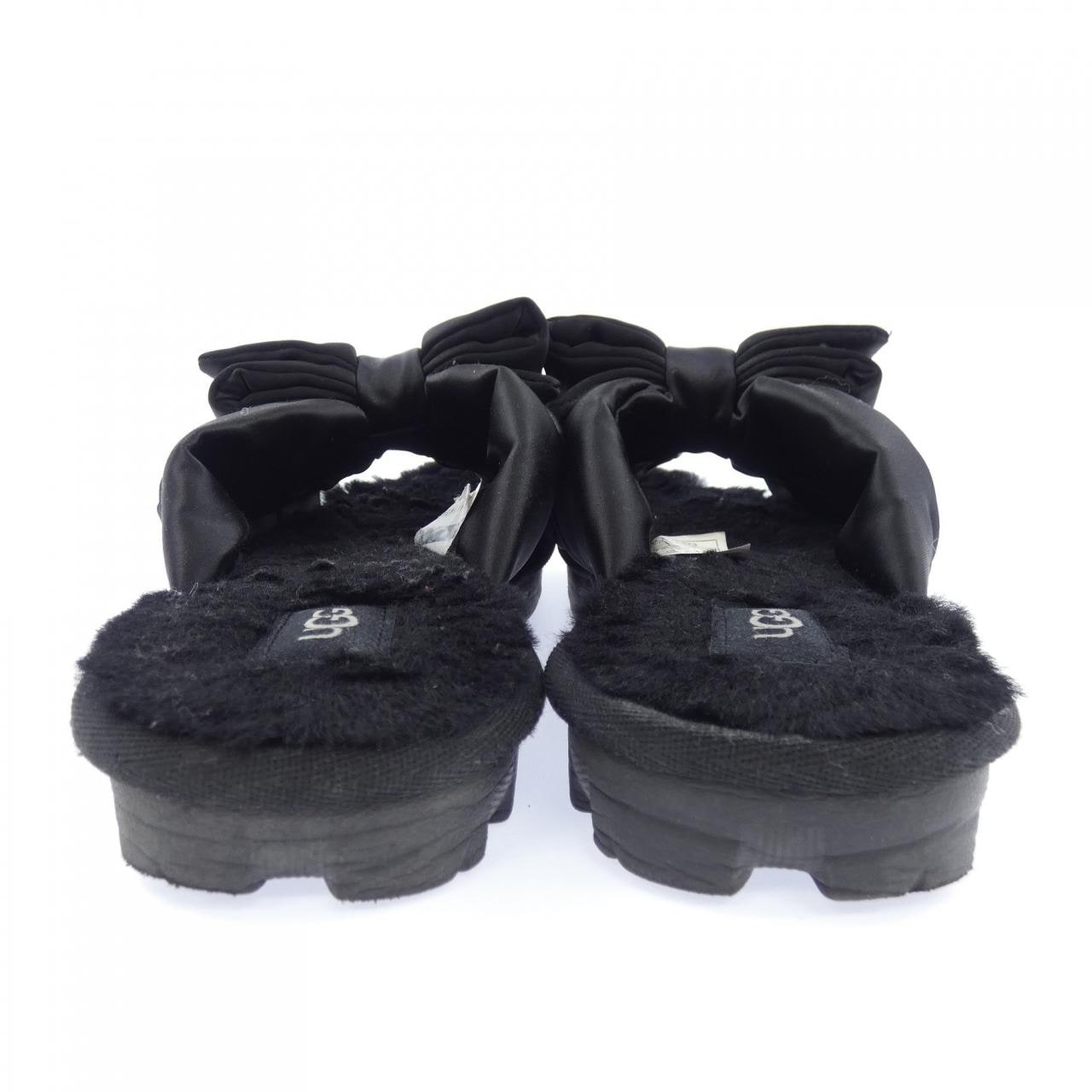 アグ UGG サンダル