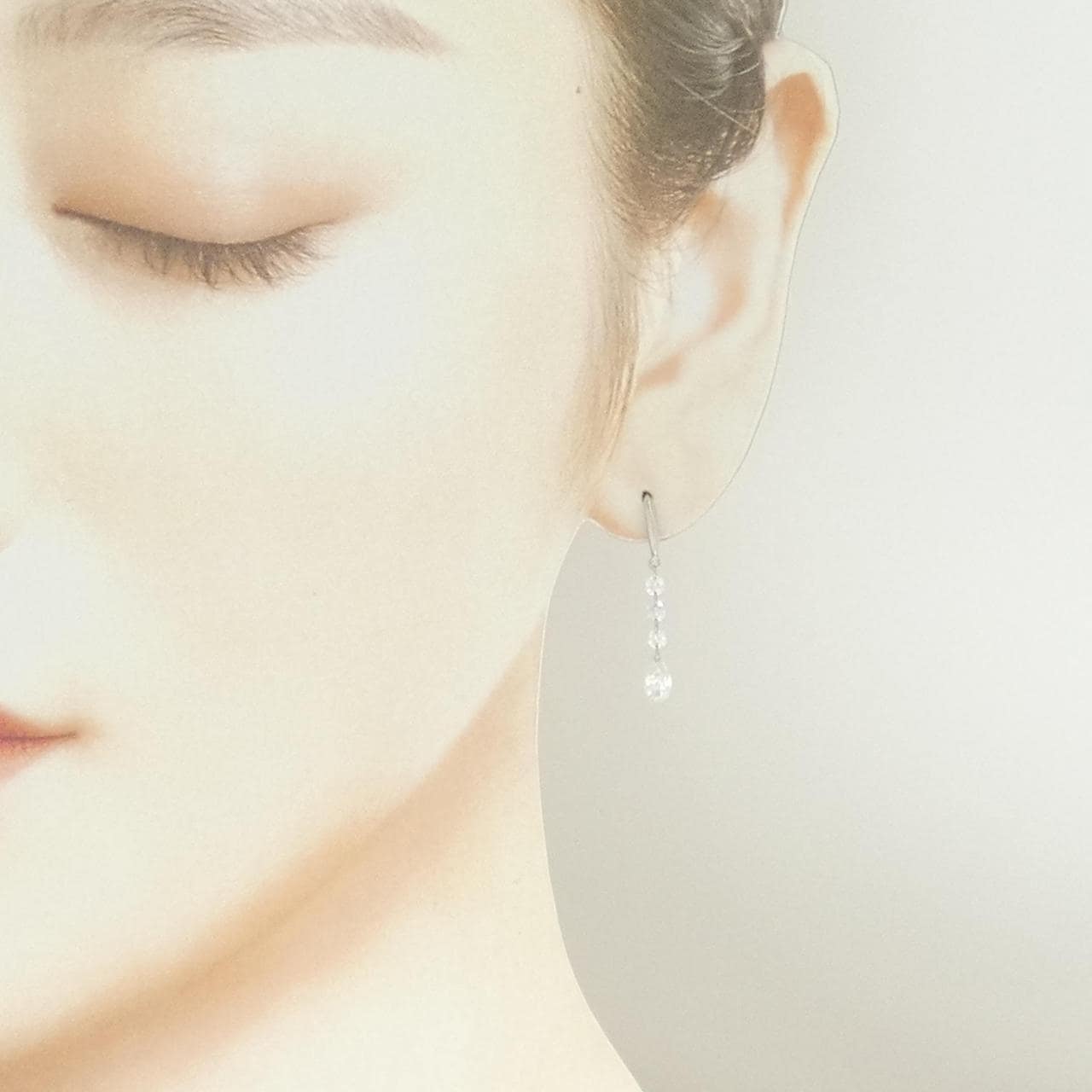 PT900 ダイヤモンド ピアス 1.00CT