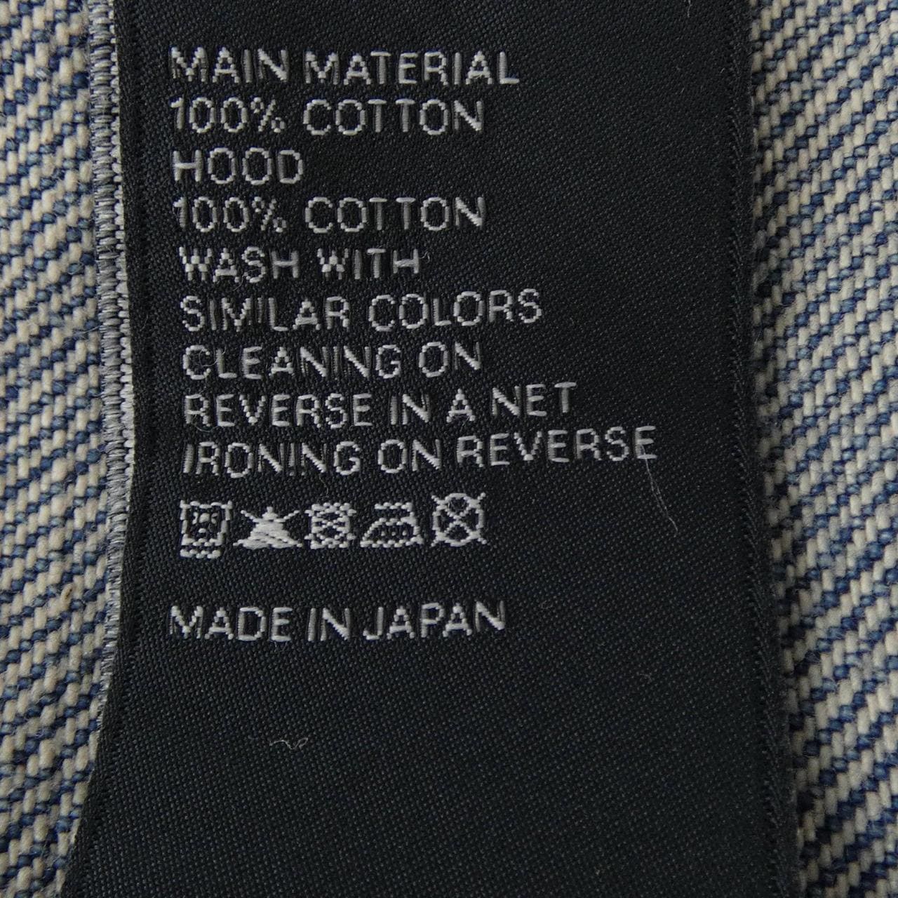 セリーヌ CELINE フード付きトラッカージャケット 2Q374930F デニムジャケット