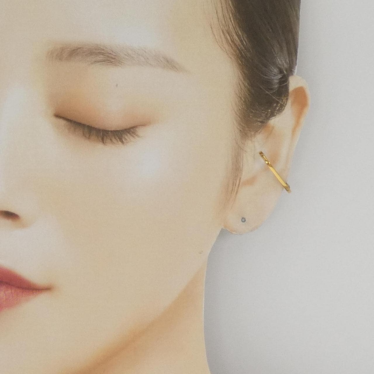 エテ ムーンストーン イヤーカフ 片耳