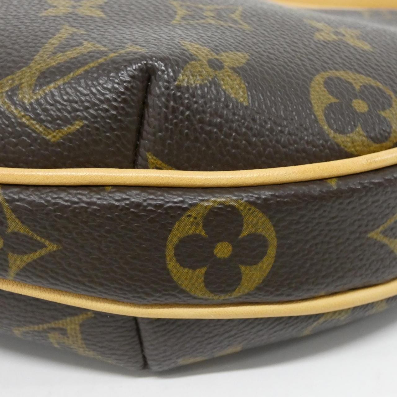 ルイヴィトン モノグラム ポシェット クロワッサン M51510 ショルダーバッグ
