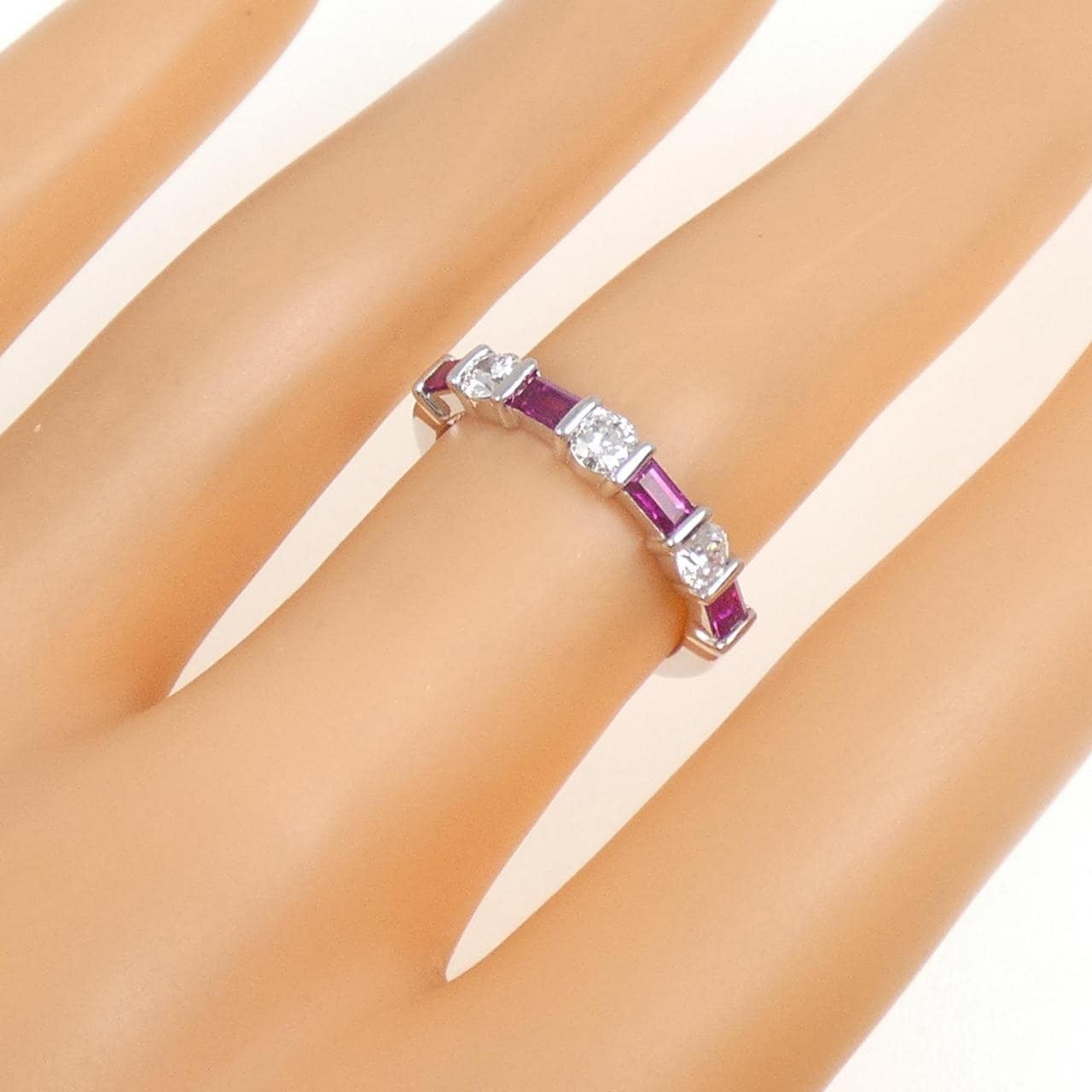 K18WG ルビー リング 0.50CT