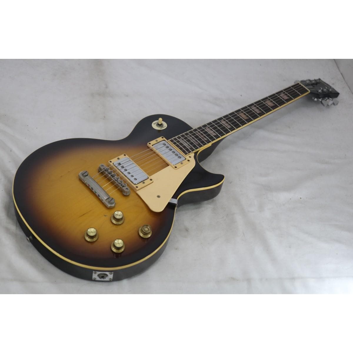 ＥＰＩＰＨＯＮＥ　ＬＥＳ　ＰＡＵＬ　ＳＴＡＮＤＡＲＤ