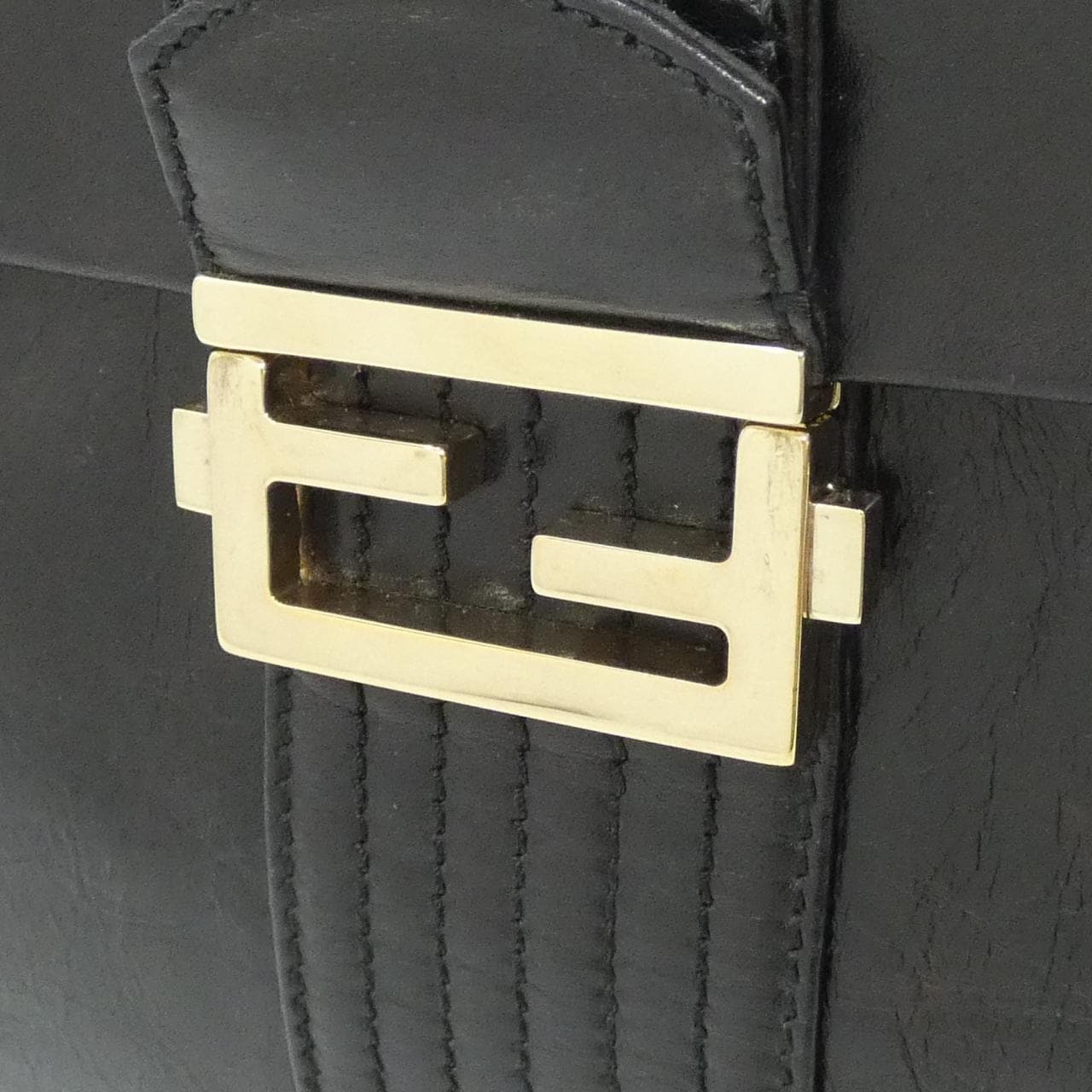 フェンディ 8BT143 ZM1 ショルダーバッグ