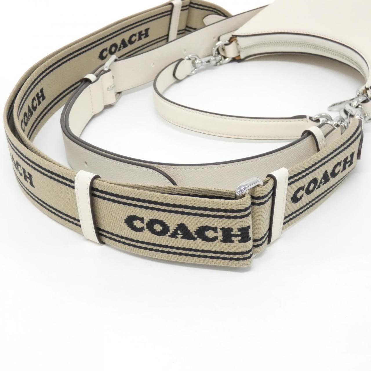 【新品】コーチ CJ842 ショルダーバッグ