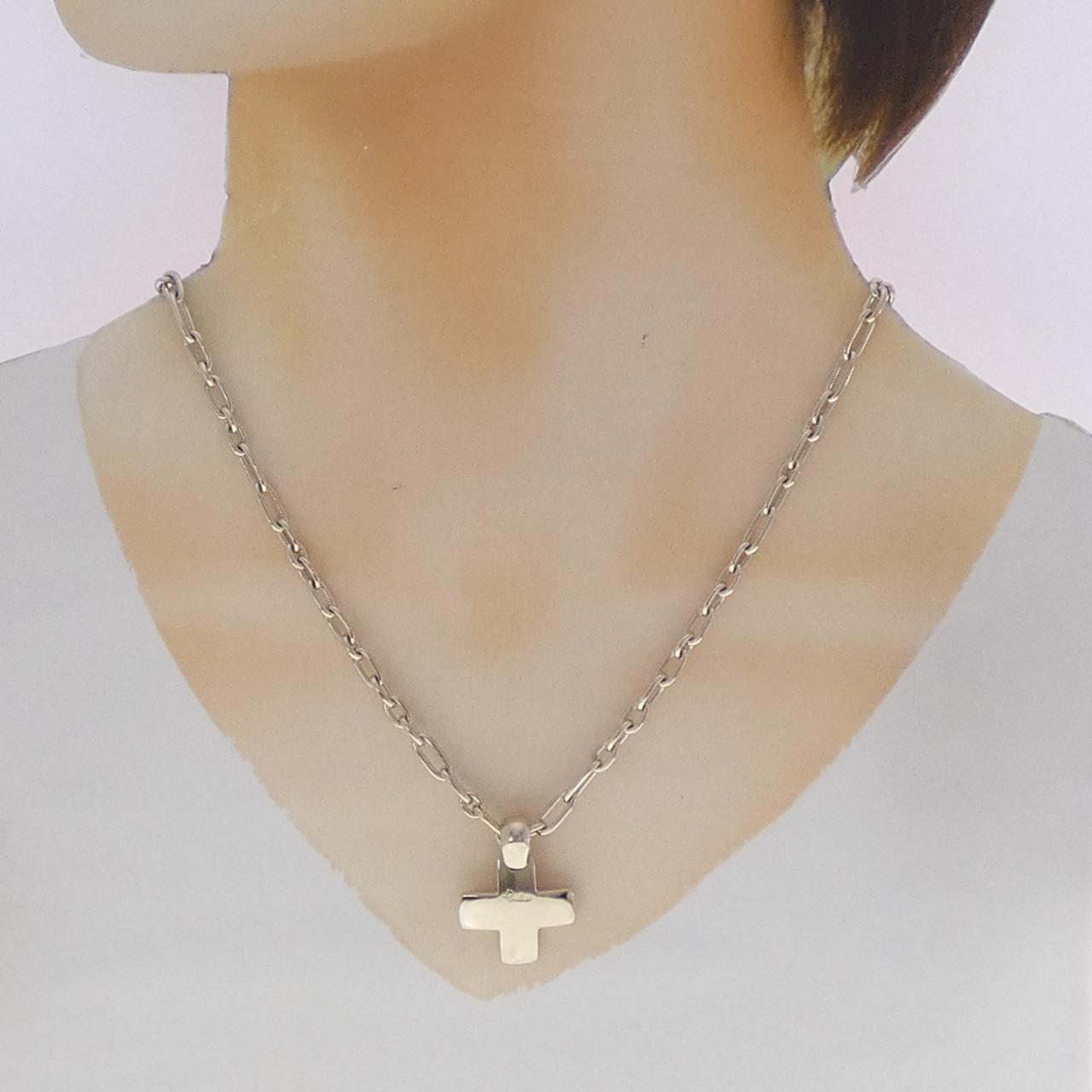 ポメラート クロス ネックレス