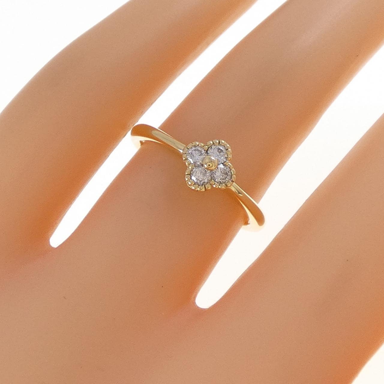 K18YG フラワー ダイヤモンド リング 0.17CT