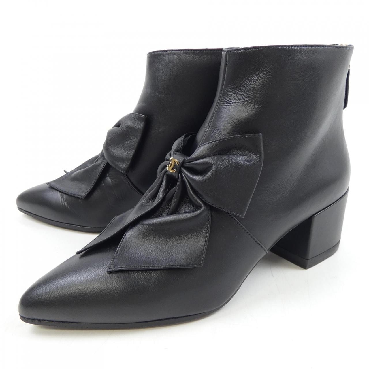 CHANEL CHANEL Boots