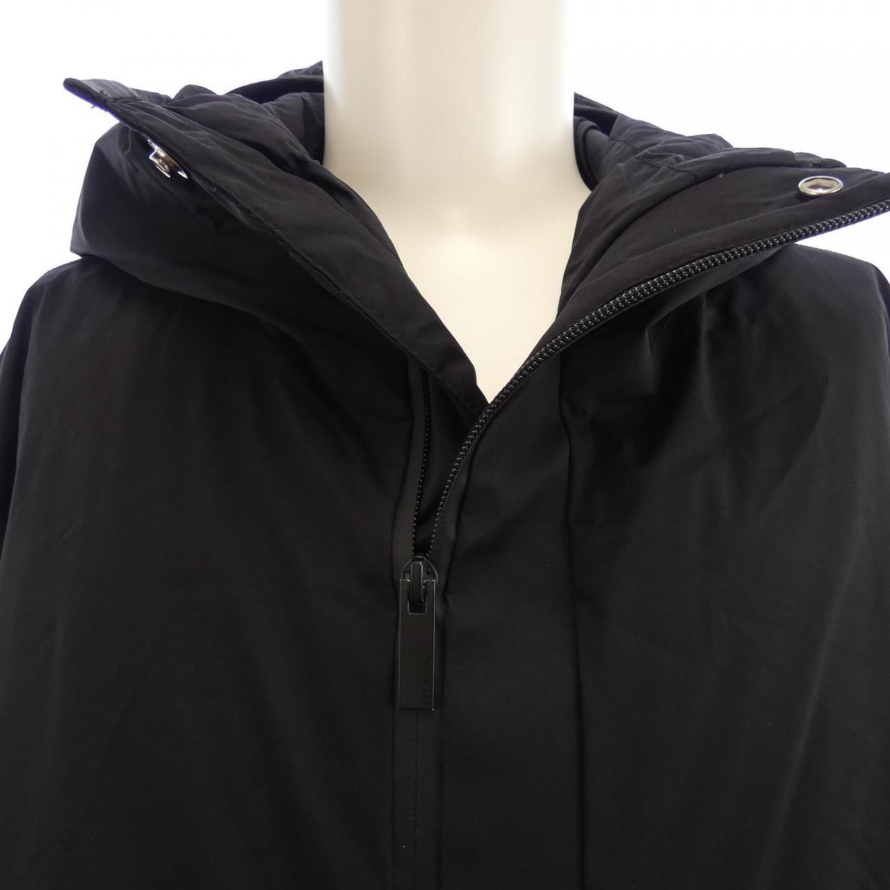 MONCLER MONCLER LAUZIER Down Coat