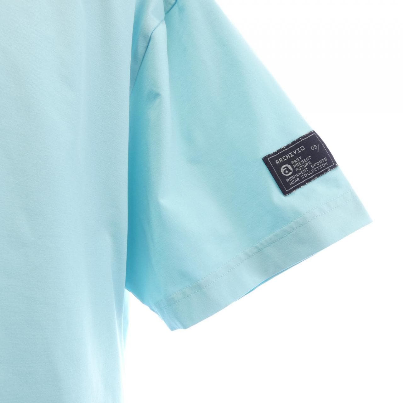 アルチビオ ARCHIVIO Tシャツ
