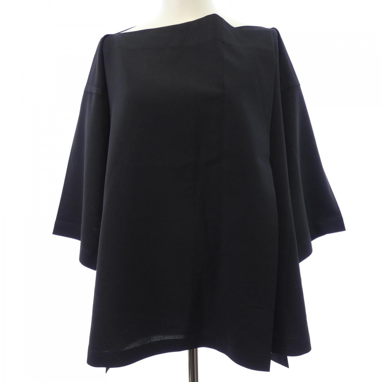 132 5.イッセイミヤケ 132 5.ISSEY MIYAKE IL51FJ357 トップス