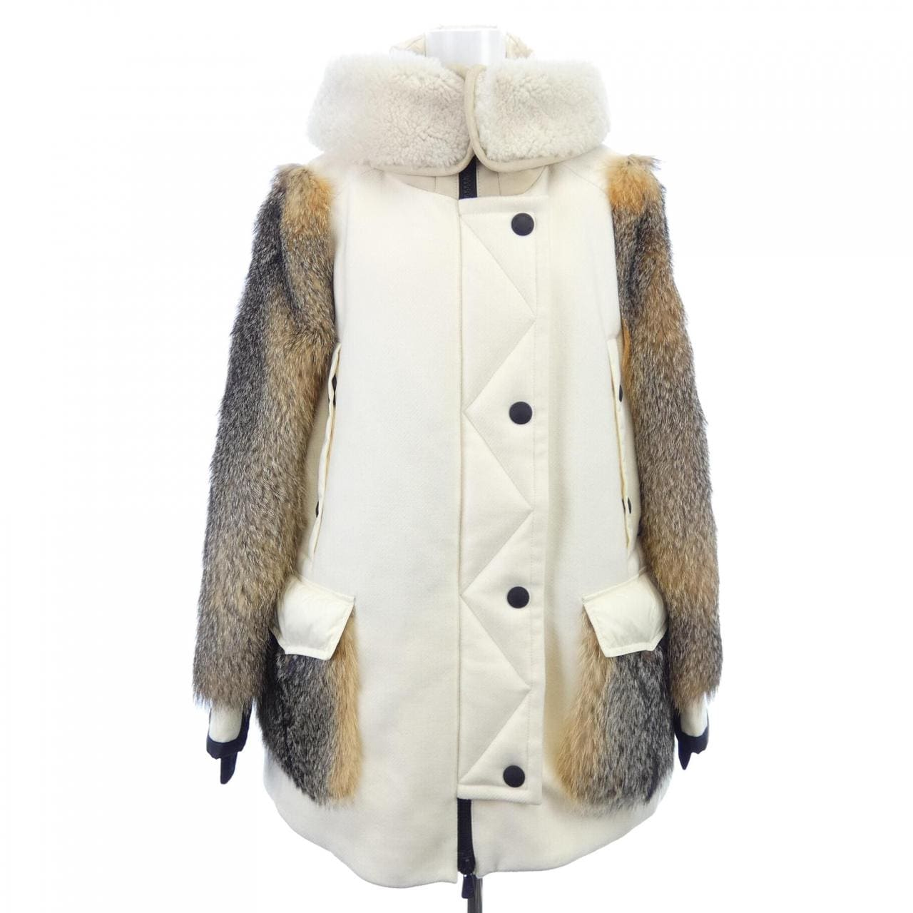 モンクレールグルノーブル MONCLER GRENOBLE MORBIHAN ダウンジャケット