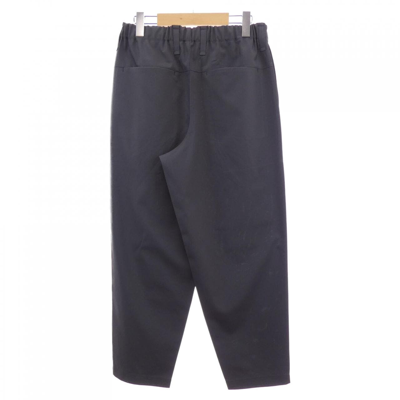 イッセイミヤケメン ISSEY MIYAKE MEN LA51FF040 パンツ