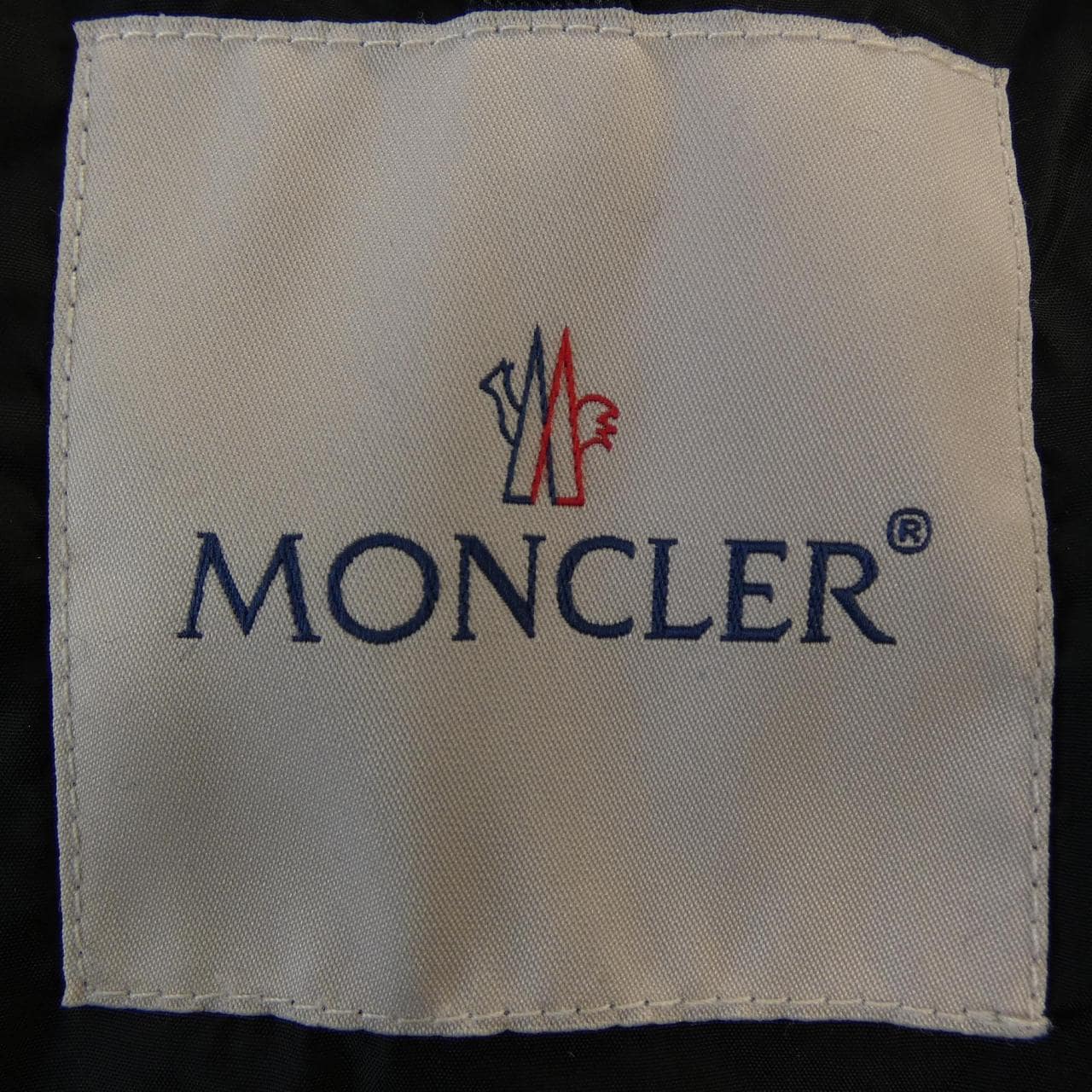モンクレール MONCLER ALOES ダウンジャケット