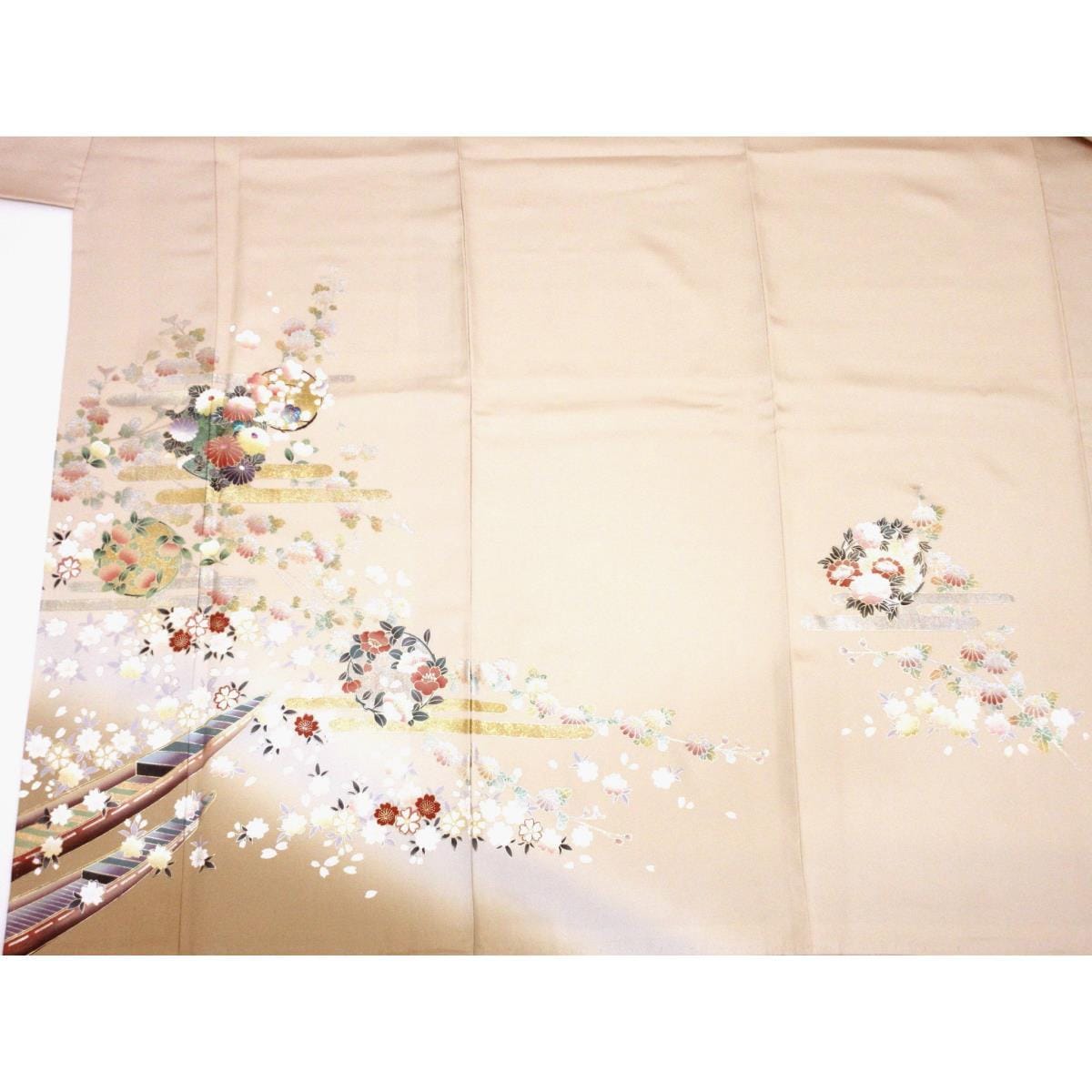 訪問着　友禅金彩加工　螺鈿入りボカシ染