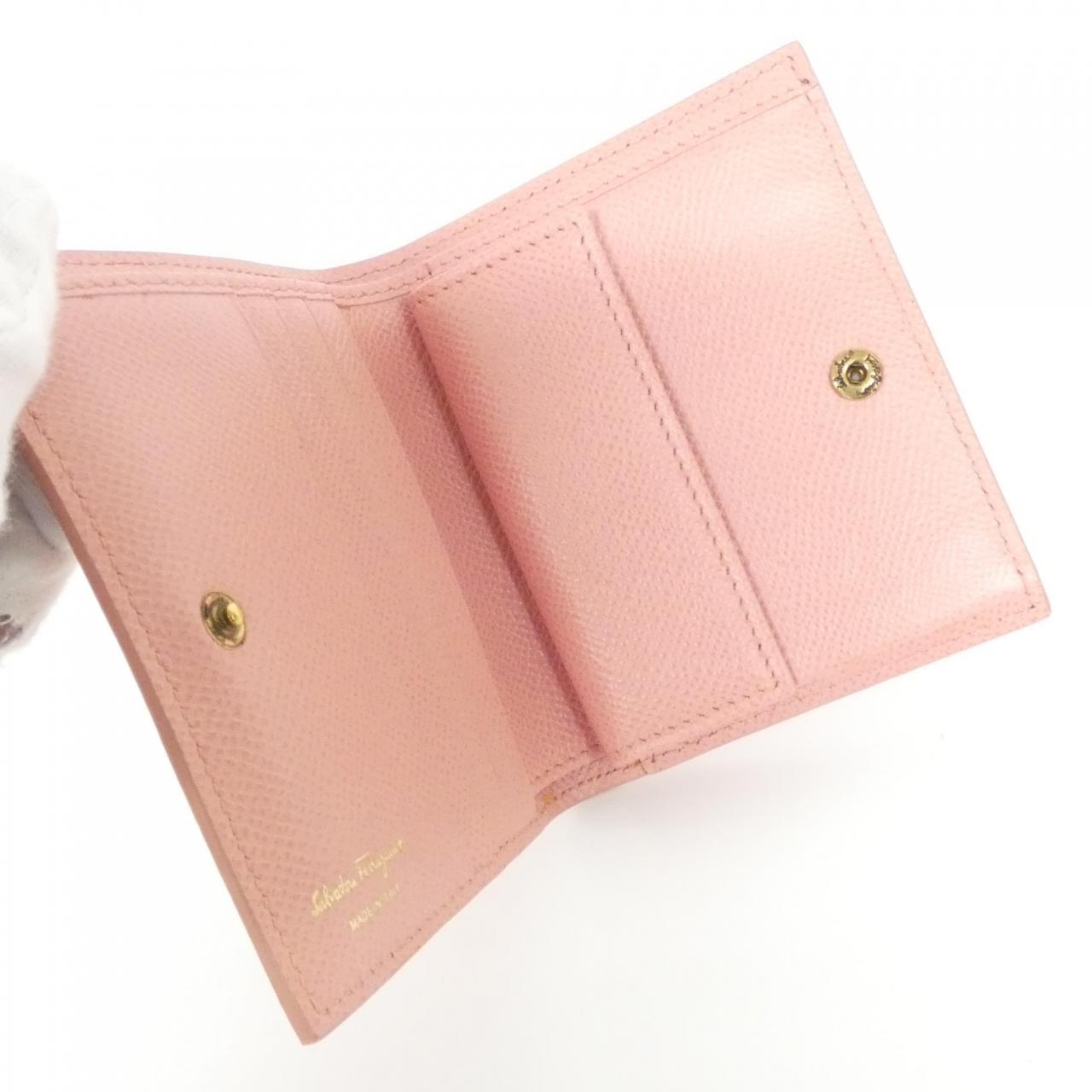 サルヴァトーレフェラガモ 22 D780 財布