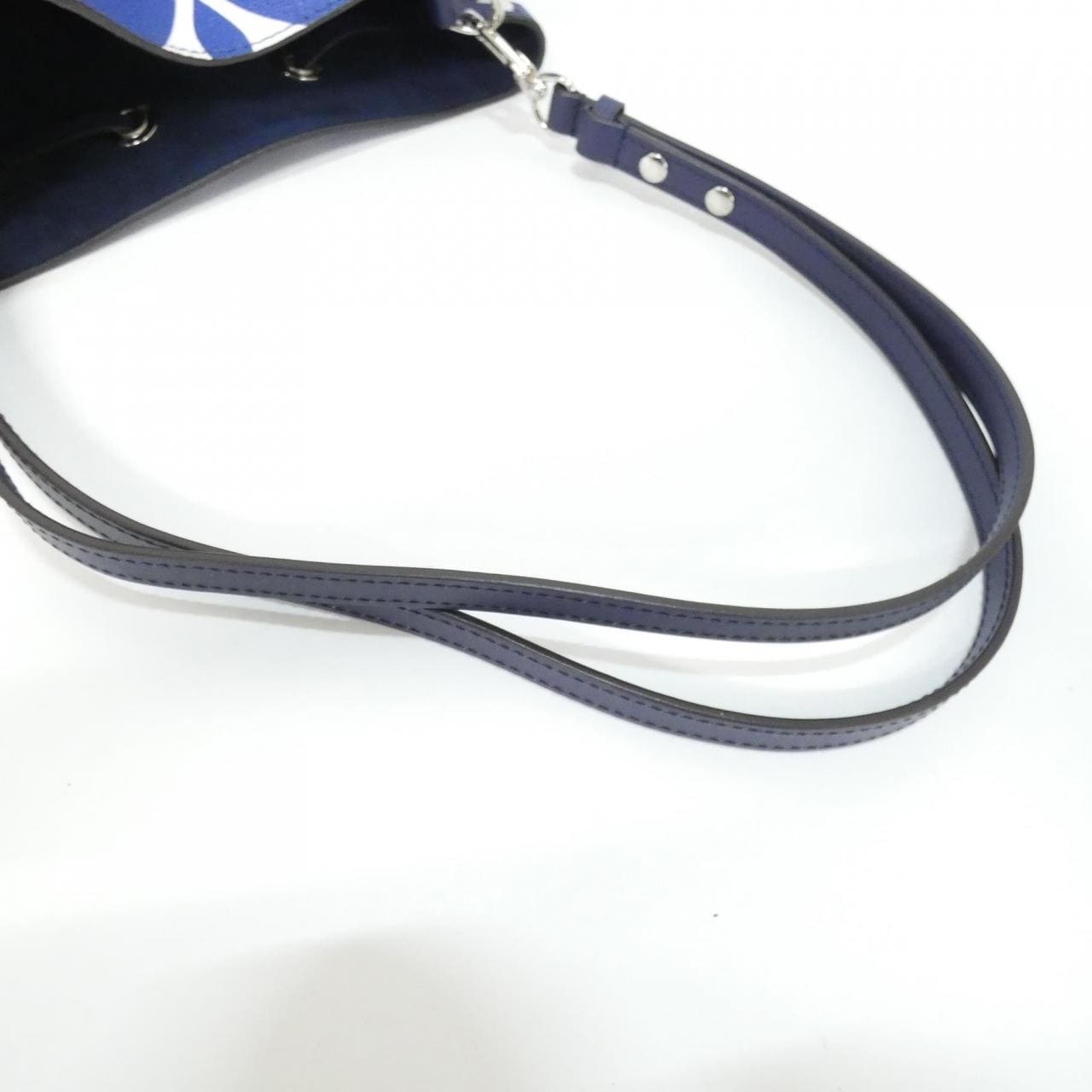 ルイヴィトン LVエスカル ネオ ノエ M45126 ショルダーバッグ