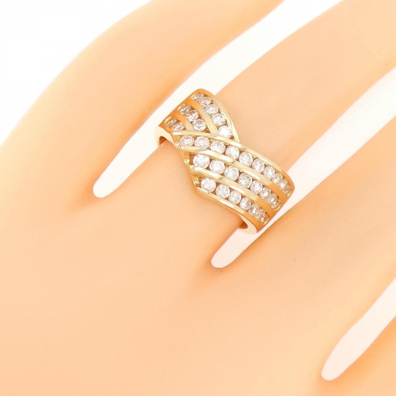 Tasaki Diamond Ring 0.99CT