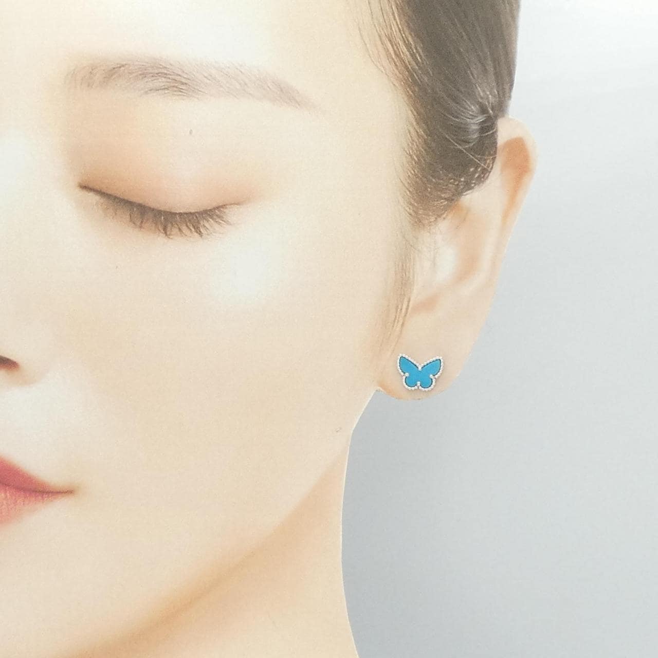 ヴァンクリーフ&アーペル スウィートアルハンブラ パピヨン ピアス