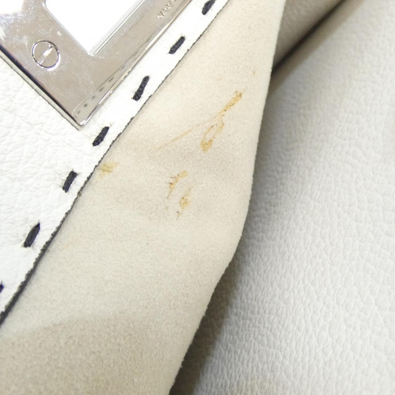 フェンディ SELLERIA ピーカブー アイ シー ユー ミディアム 8BN321 AF2Y バッグ