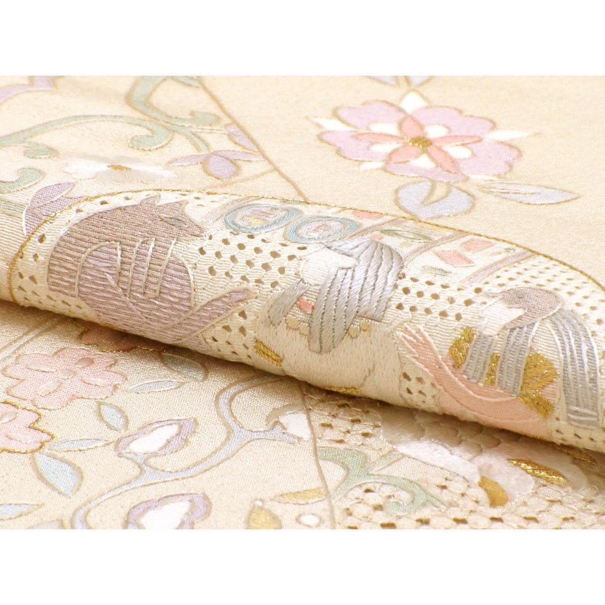 訪問着　刺繍加工