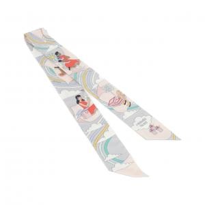 エルメス CARRES VOLANTS ツイリー 063849S スカーフ