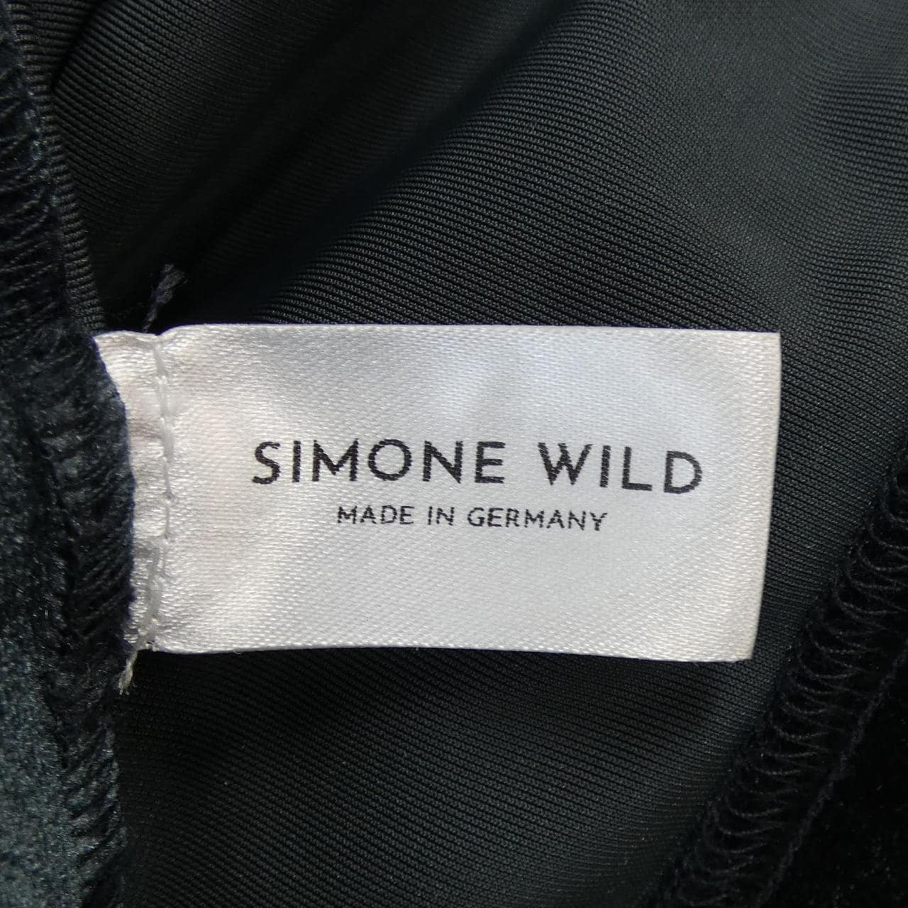 SIMONE WILD裙