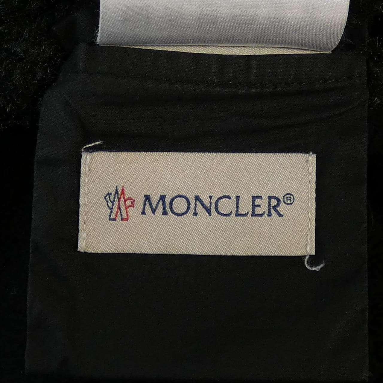 モンクレール MONCLER 20933G50400 ケープ