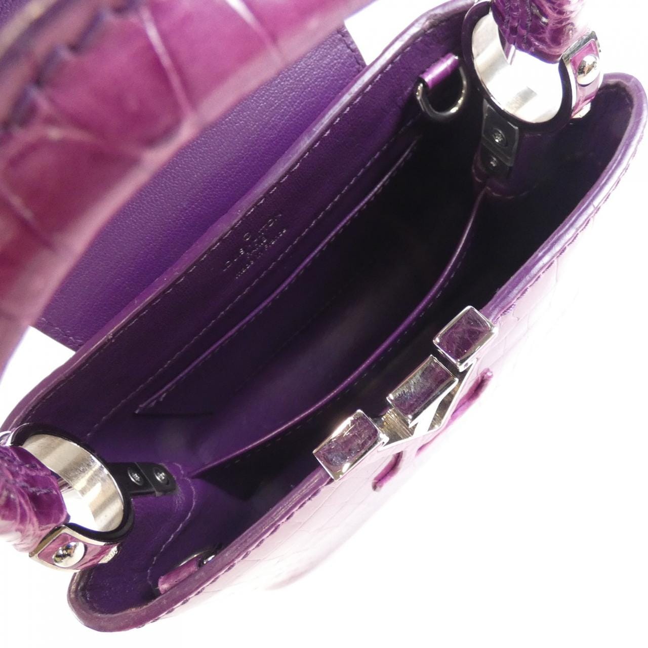 ルイヴィトン カプシーヌ MINI N94227 バッグ