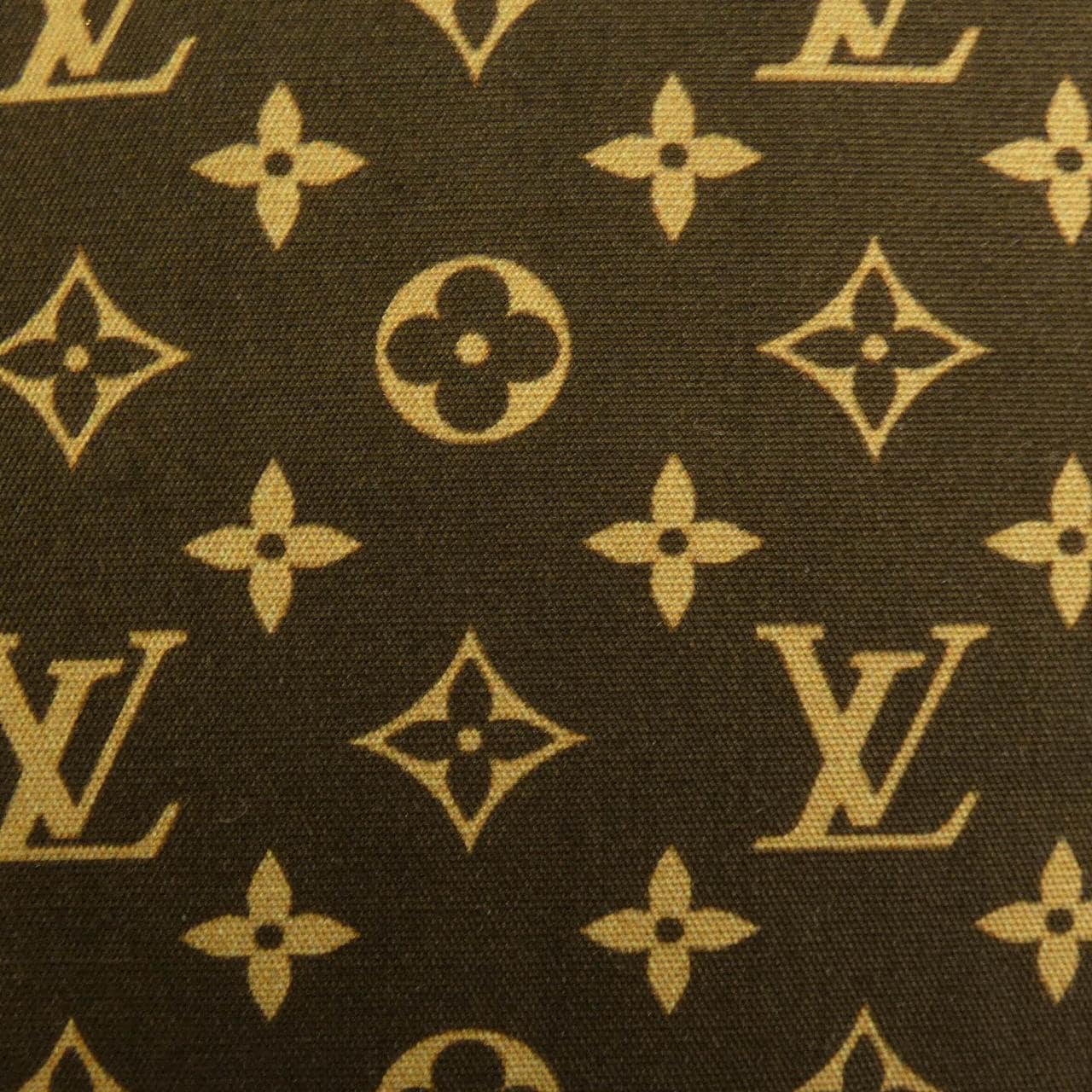 LOUIS VUITTON LOUIS VUITTON Cape