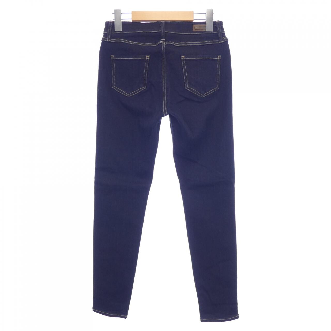 ブルーレーベルクレストブリッジ BLUE LABEL CRESTBRID ジーンズ