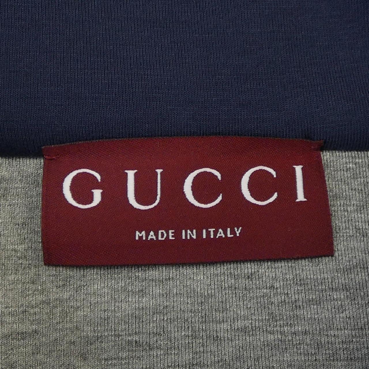 グッチ GUCCI トップス