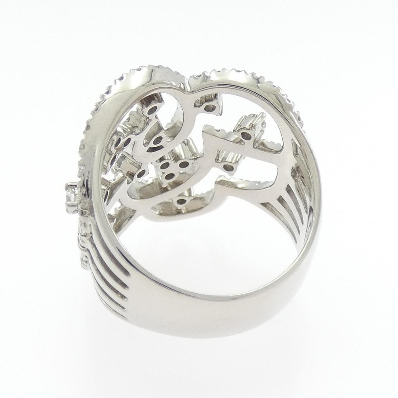 750WG ダイヤモンド リング