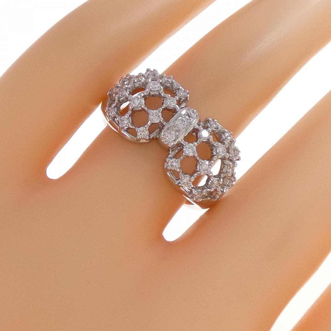 タサキ ダイヤモンド リング 0.37CT