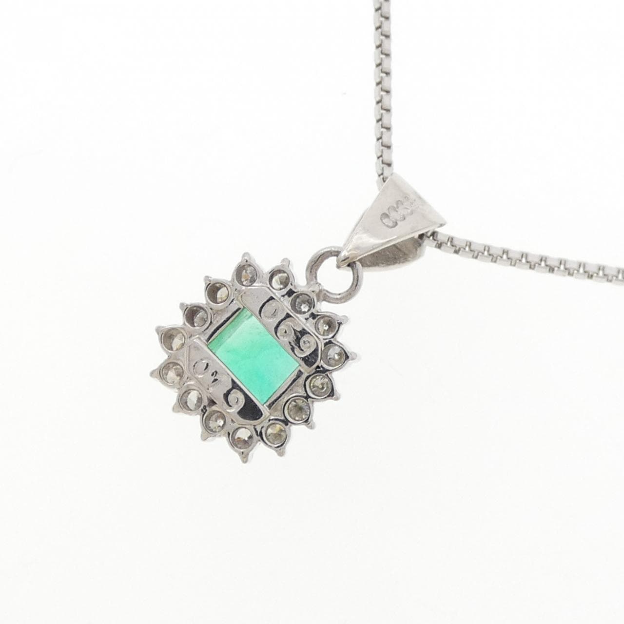 PT900/PT850 エメラルド ネックレス 0.69CT