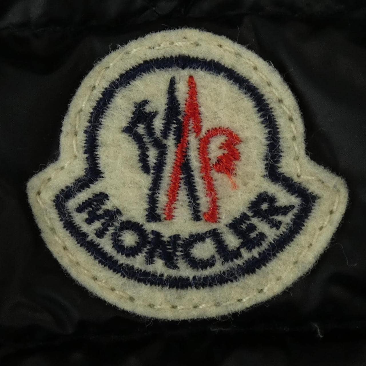 モンクレール MONCLER CLOVIS ダウンジャケット