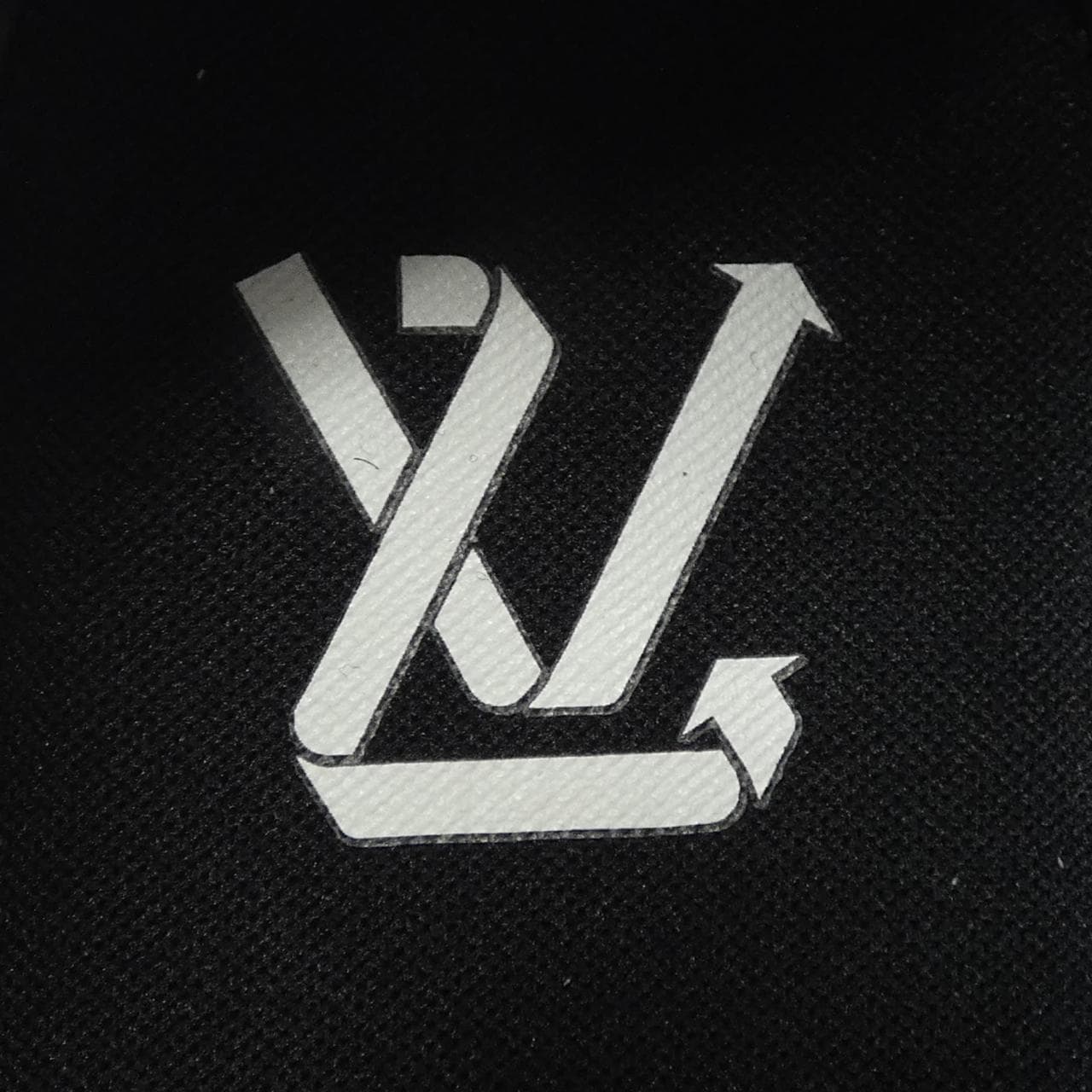 ルイヴィトン LOUIS VUITTON LVトレイナー スニーカー