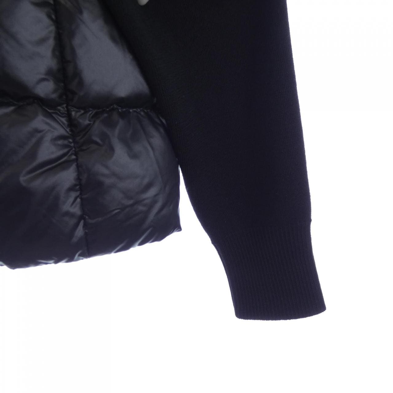 モンクレール MONCLER 20939B00024 ダウンジャケット