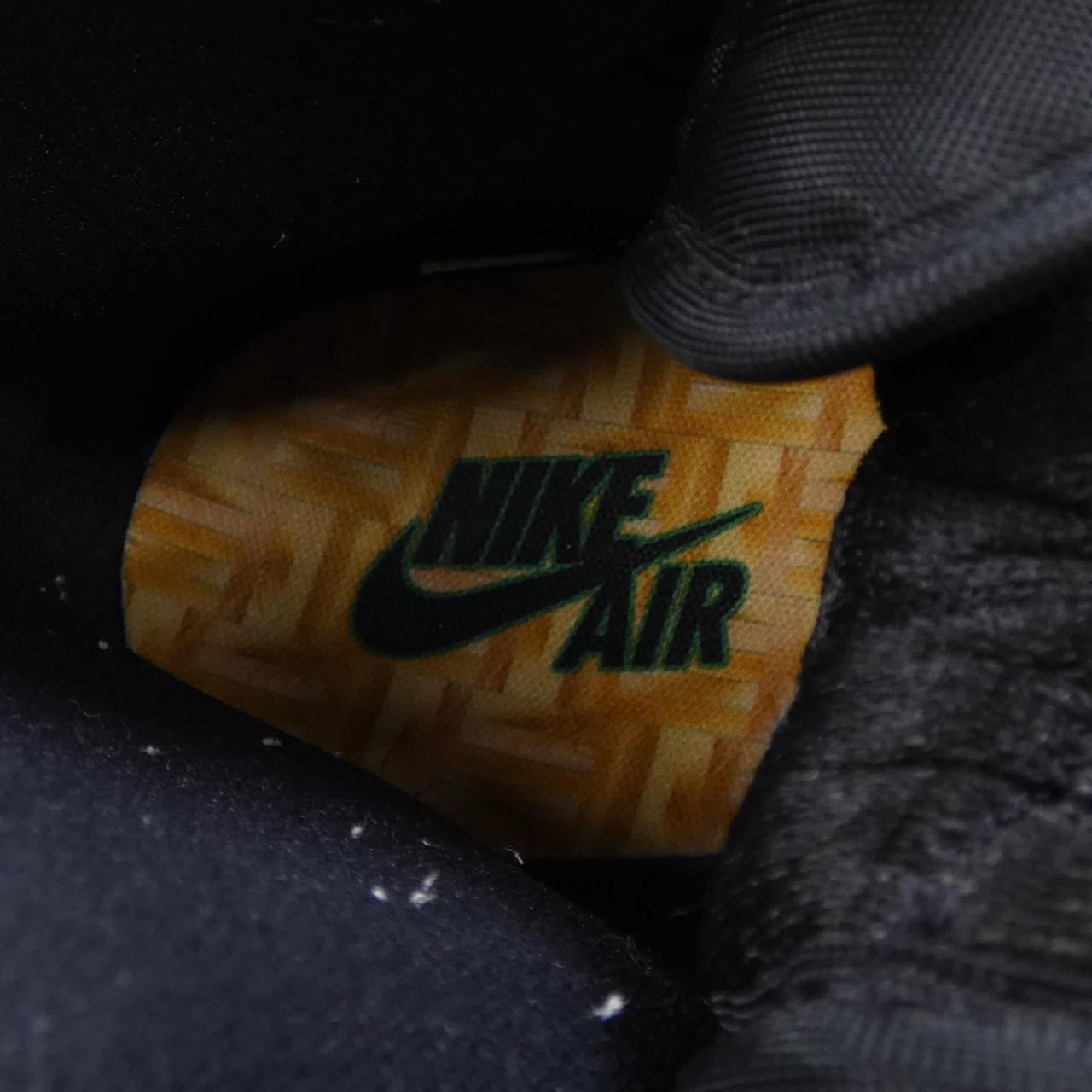 ナイキ ジョーダン NIKE JORDAN スニーカー