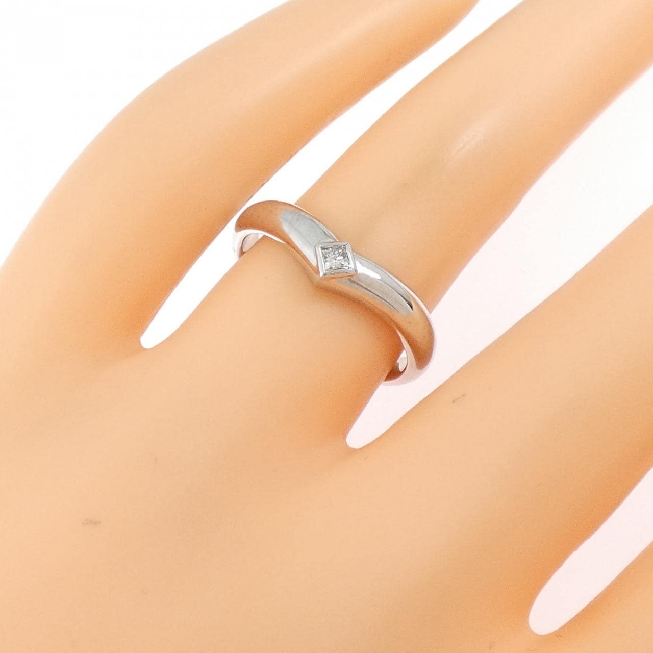 PT900 ダイヤモンド リング 0.07CT