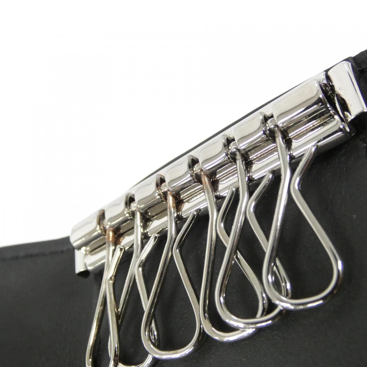 ルイヴィトン トリヨン モノグラム ミュルティクレ M82604 キーケース